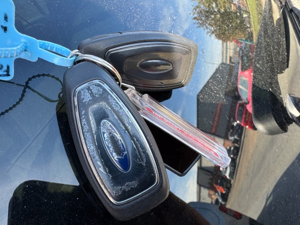 Used Ford Grand C-Max 2011 for sale - 76190436: Photo 20