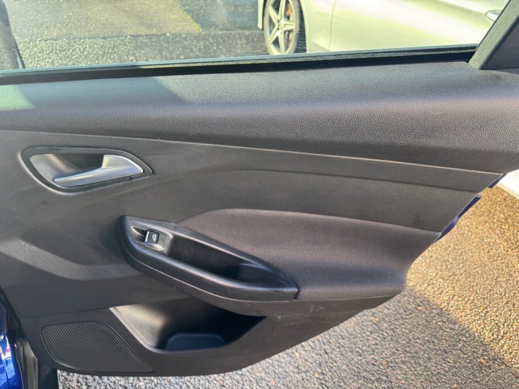 Used Ford Focus 2015 for sale - 78068419: Photo 21