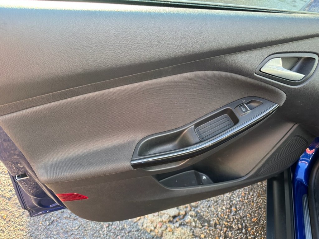 Used Ford Focus 2015 for sale - 78068419: Photo 28