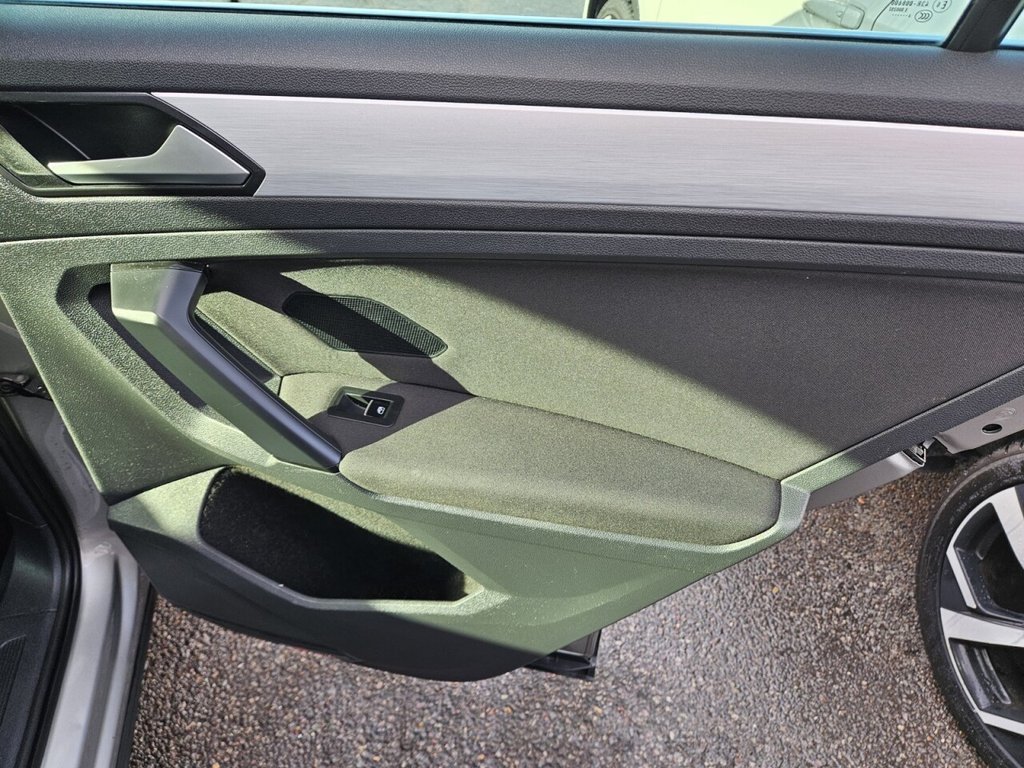 Used Volkswagen Tiguan 2016 for sale - 76841334: Photo 21