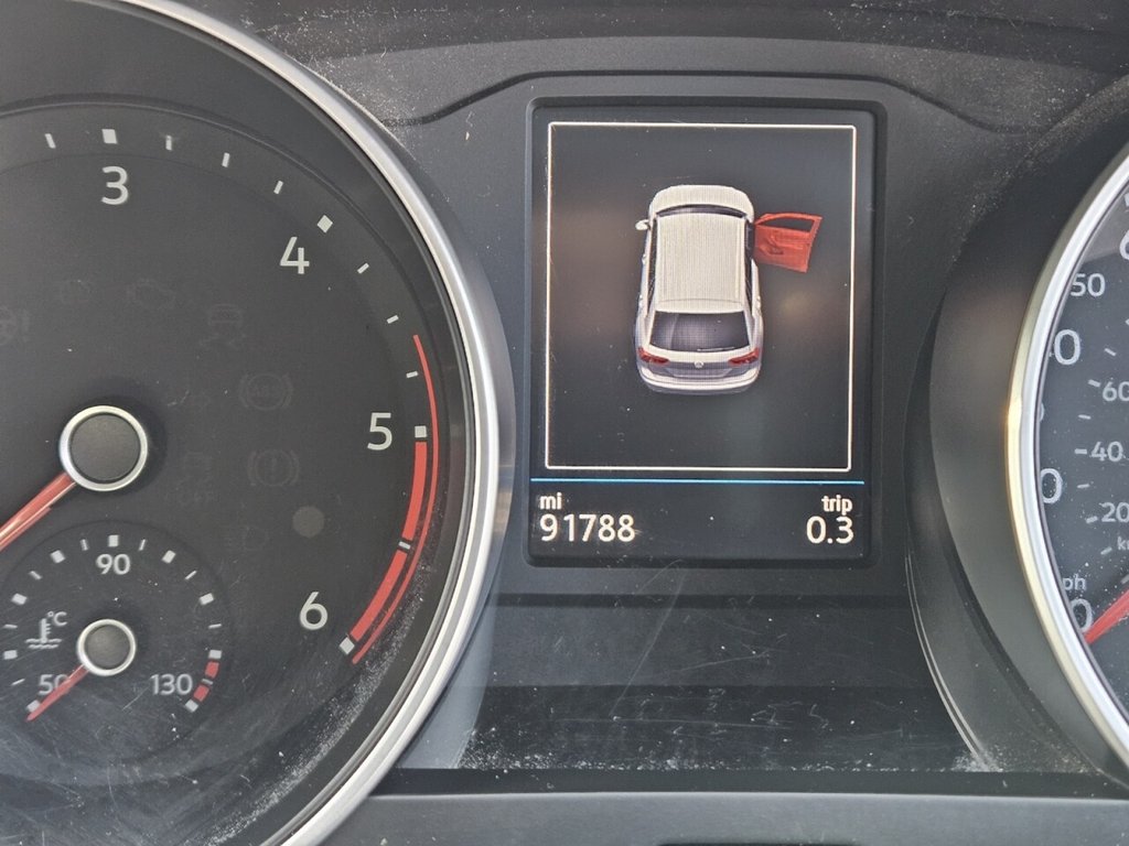 Used Volkswagen Tiguan 2016 for sale - 76841334: Photo 27