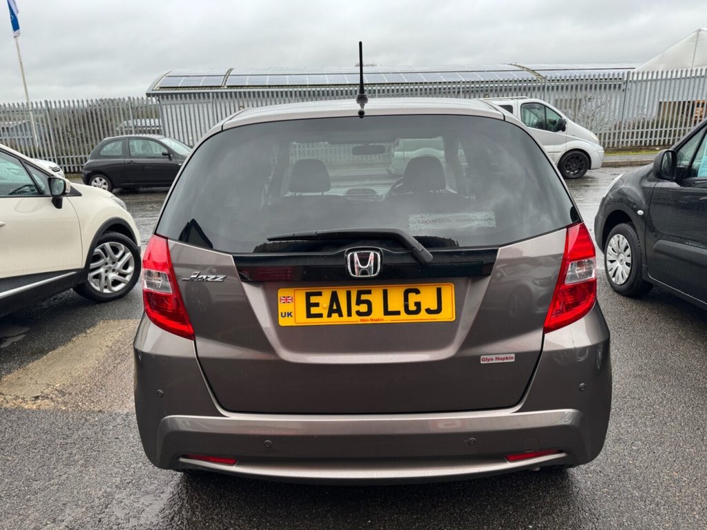 Used Honda Jazz 2015 for sale - 77680411: Photo 7