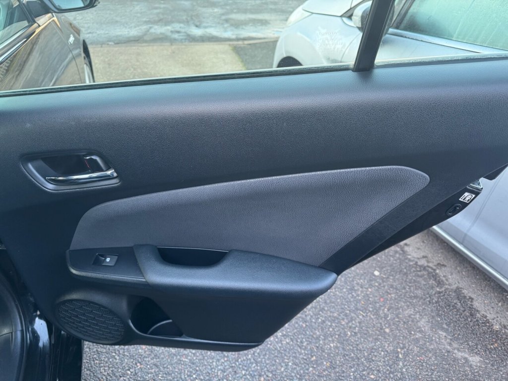 Used Toyota Prius 2016 for sale - 76934722: Photo 24