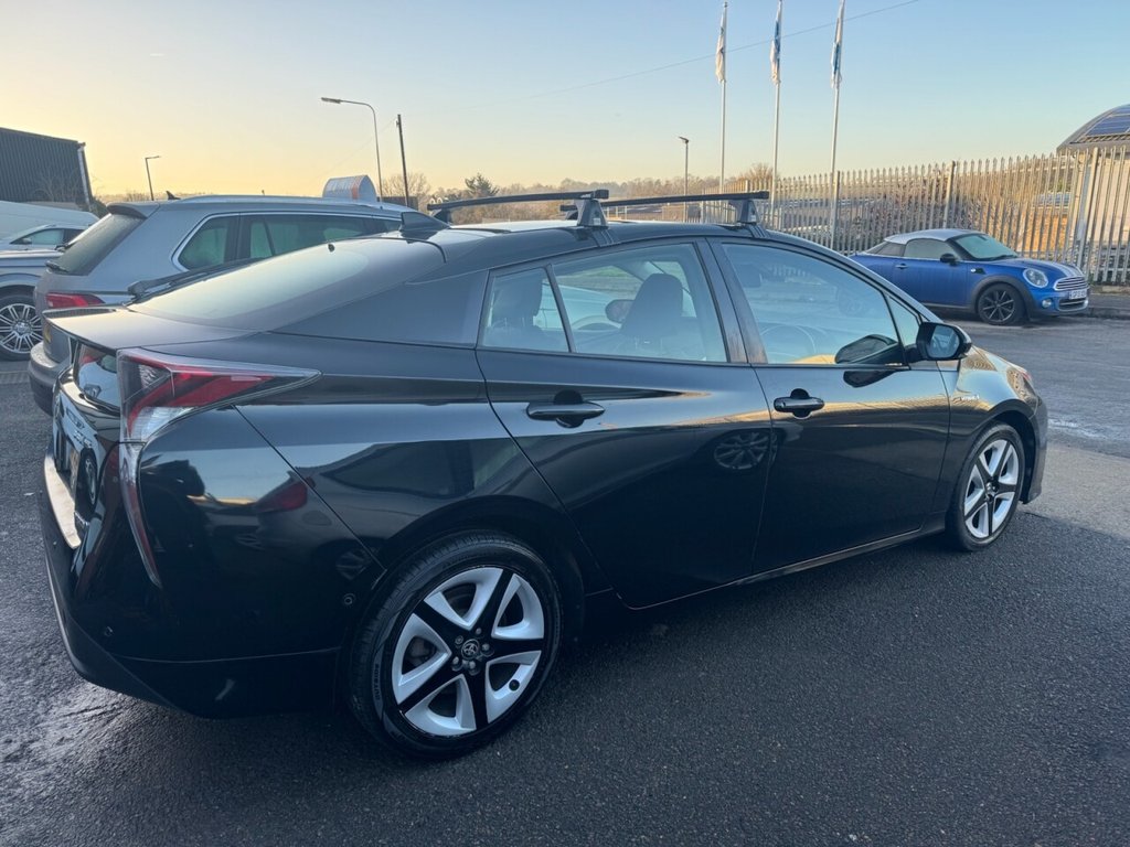 Used Toyota Prius 2016 for sale - 76934722: Photo 5