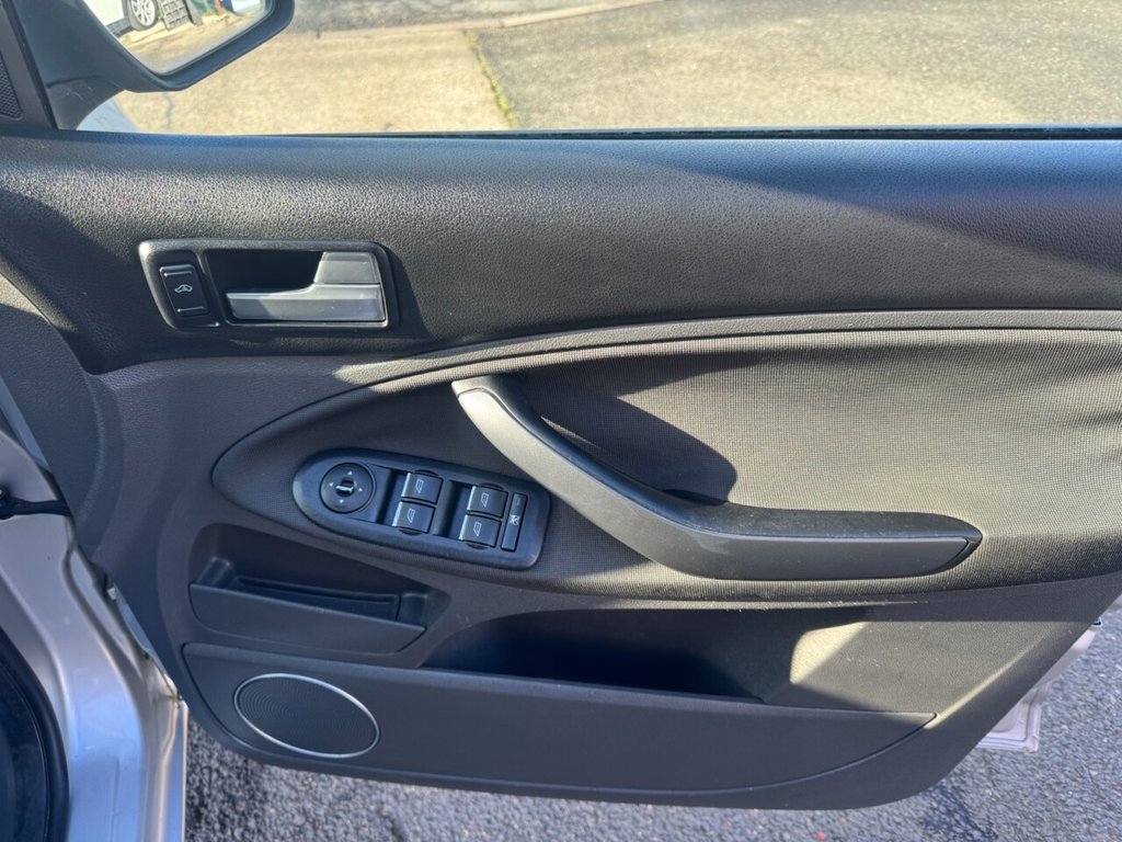 Used Ford C-Max 2009 for sale - 76686405: Photo 11