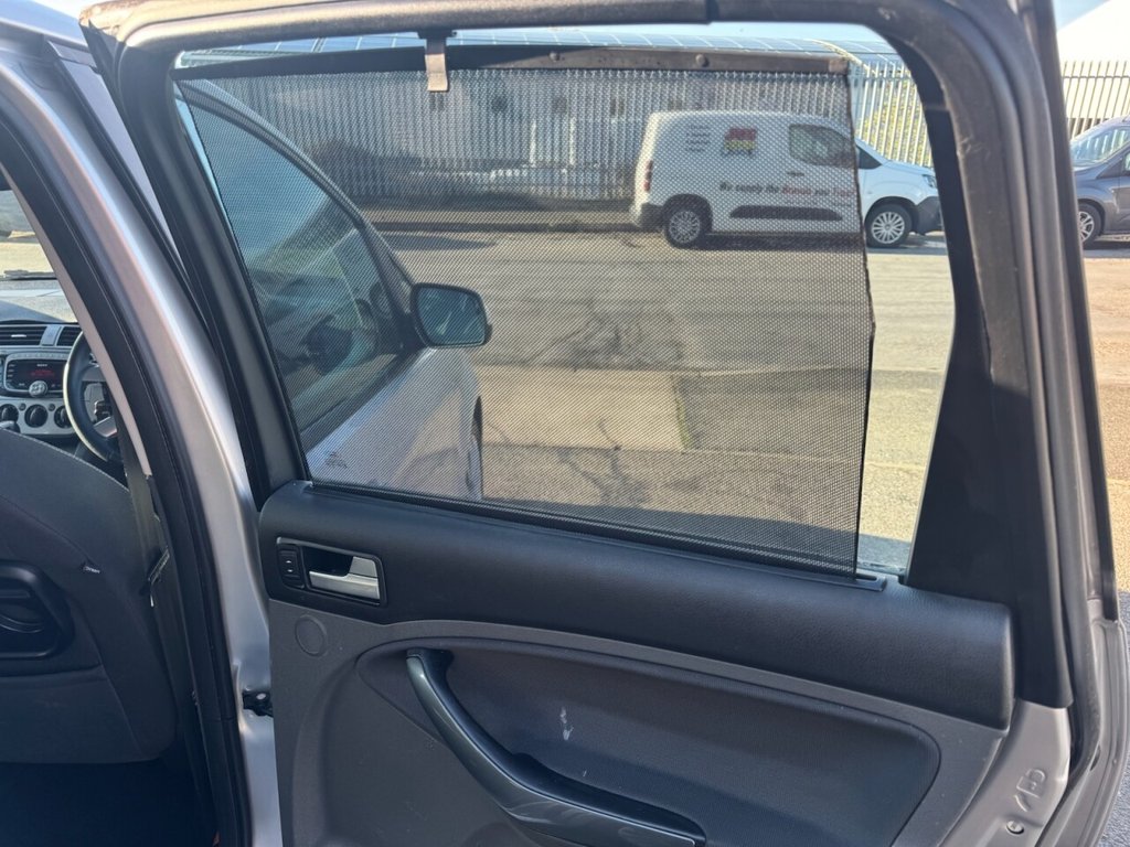 Used Ford C-Max 2009 for sale - 76686405: Photo 14