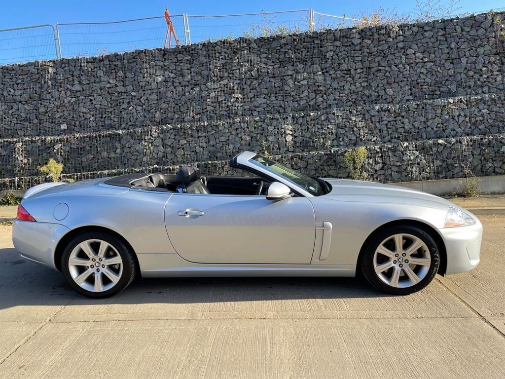 Used Jaguar XK 2011 for sale - 78030289: Photo 2