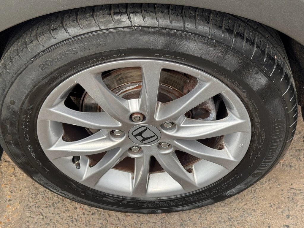 Used Honda Civic 2013 for sale - 77976586: Photo 15