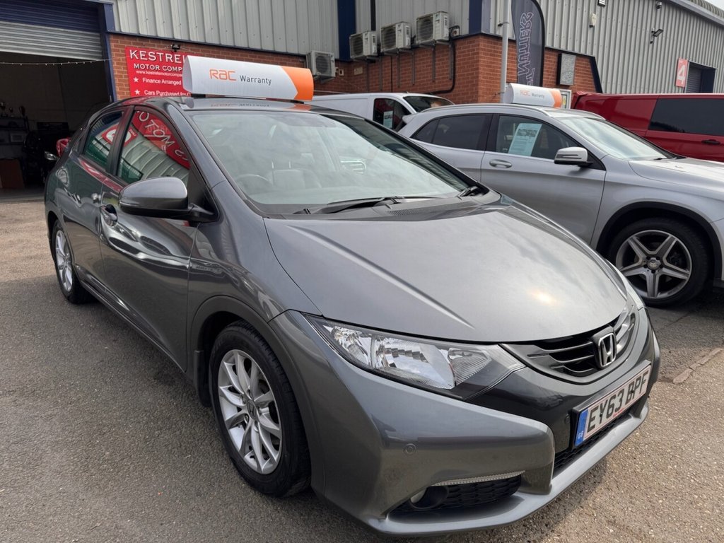 Used Honda Civic 2013 for sale - 77976586: Photo 2