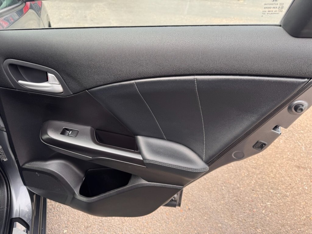 Used Honda Civic 2013 for sale - 77976586: Photo 26