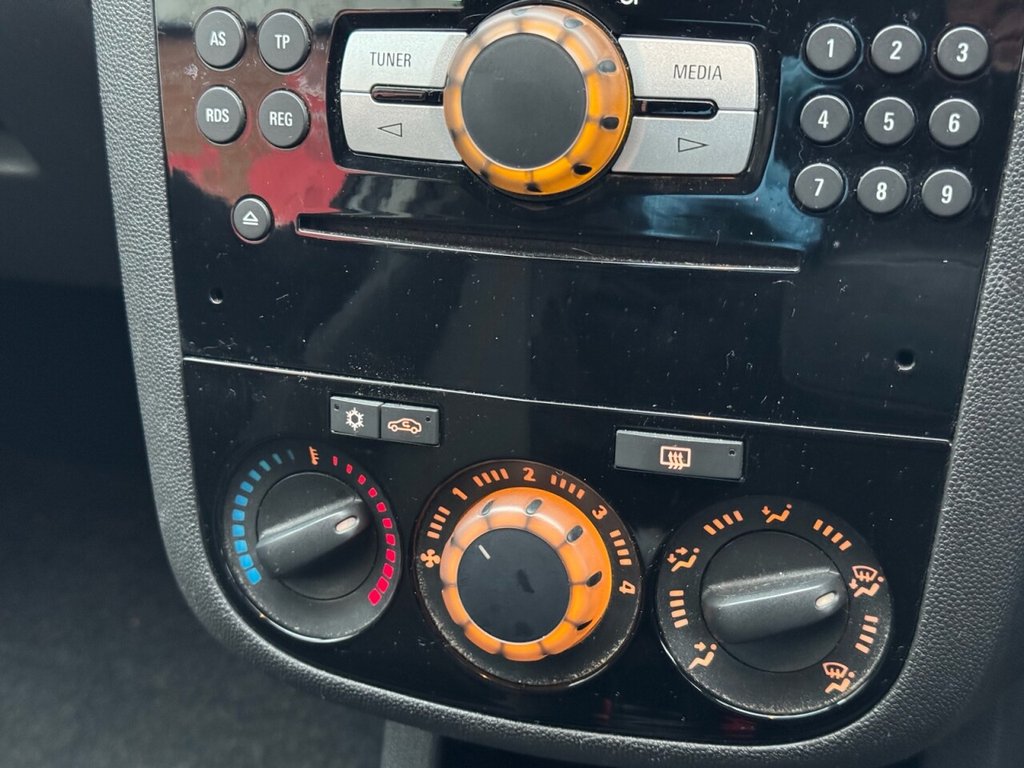 Used Vauxhall Corsa 2012 for sale - 77038251: Photo 23