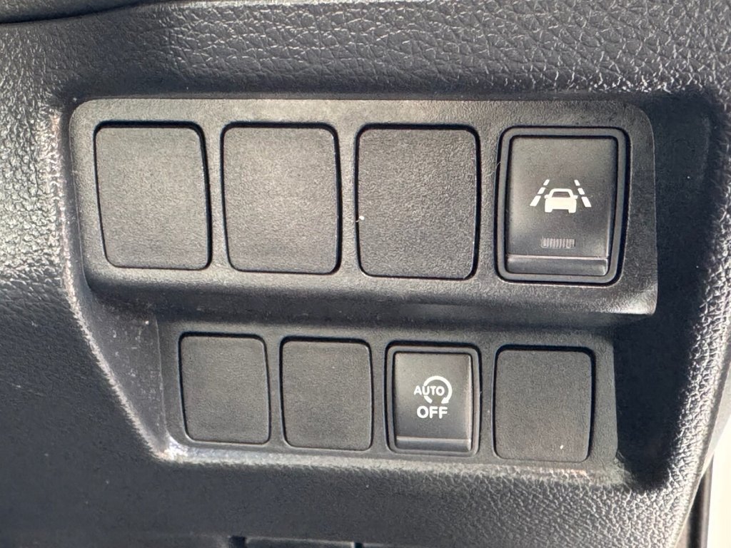 Used Nissan Qashqai 2017 for sale - 76604372: Photo 18