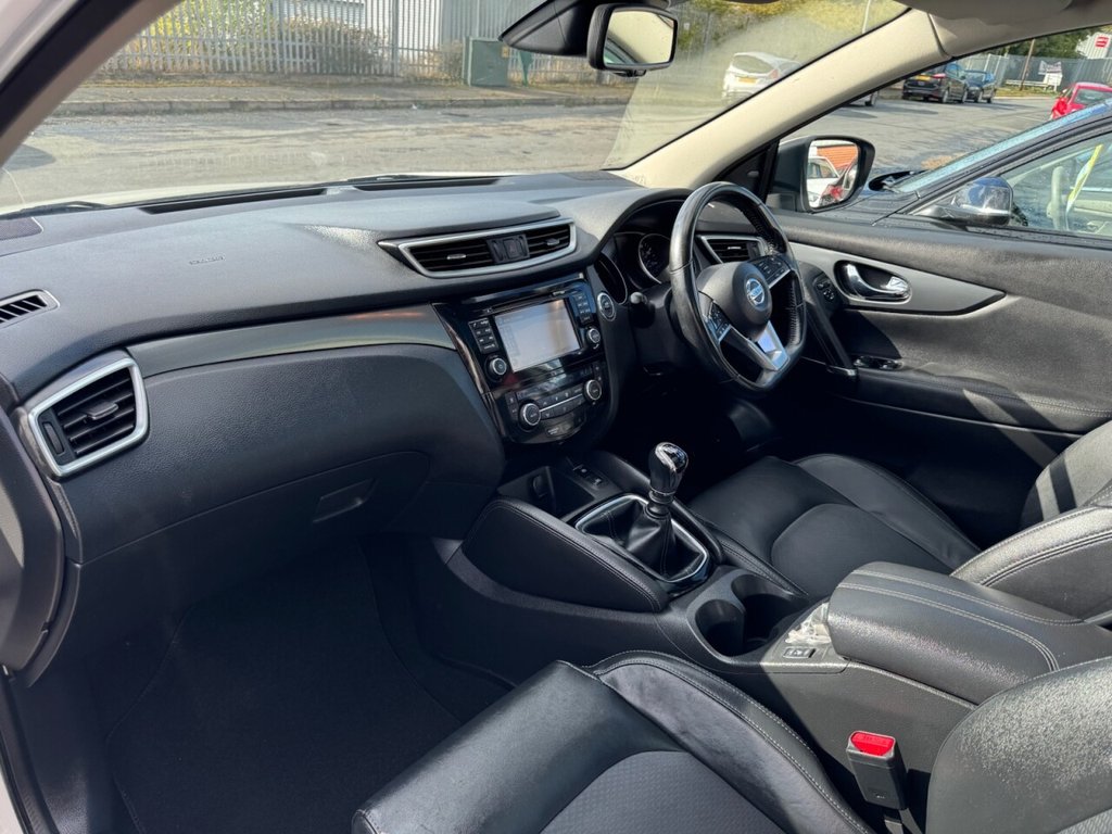 Used Nissan Qashqai 2017 for sale - 76604372: Photo 30