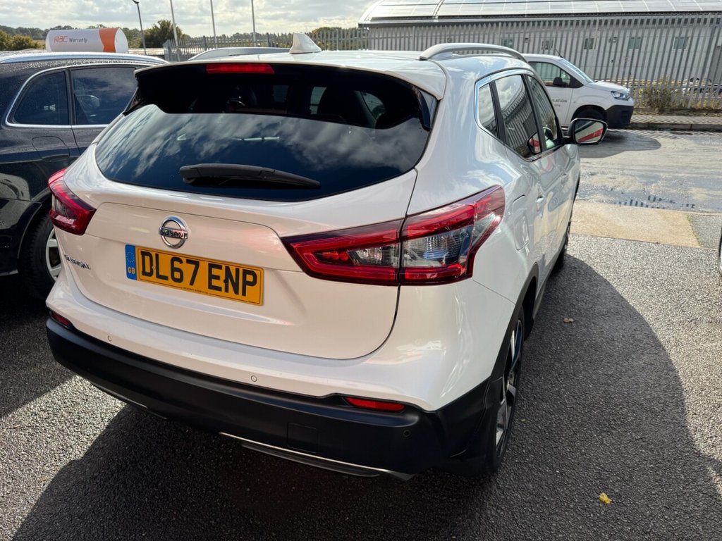 Used Nissan Qashqai 2017 for sale - 76604372: Photo 6