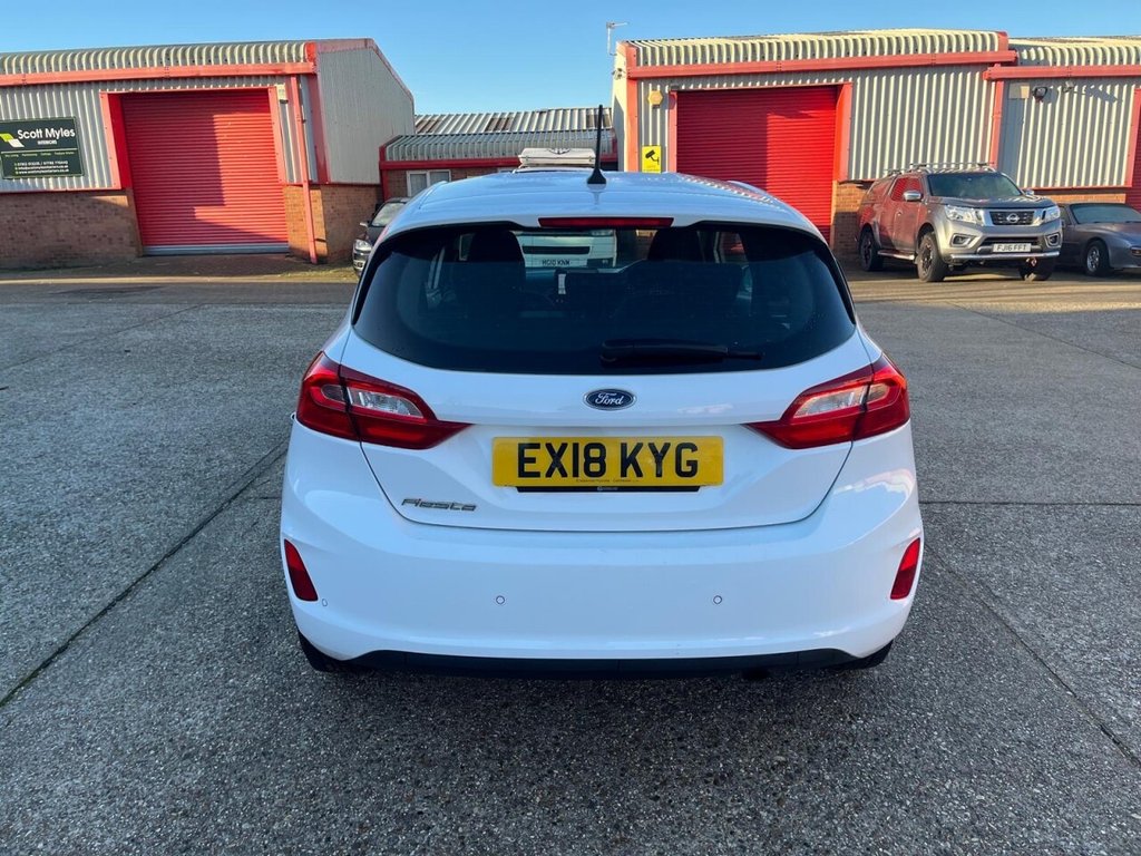 Used Ford Fiesta 2018 for sale - 77082365: Photo 5