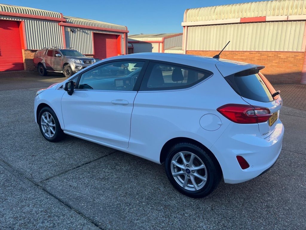 Used Ford Fiesta 2018 for sale - 77082365: Photo 6
