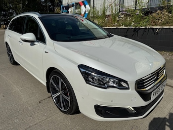 Used Peugeot 308 2017 for sale - 75585115: Photo