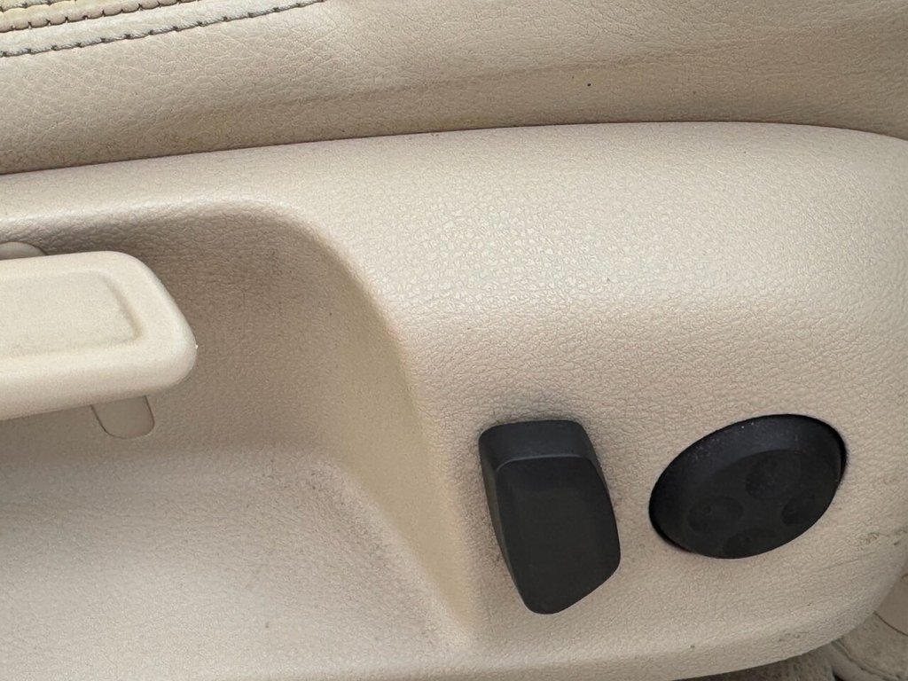 Used Volkswagen Passat 2010 for sale - 78212672: Photo 10