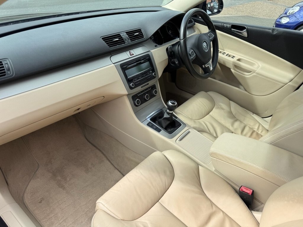 Used Volkswagen Passat 2010 for sale - 78212672: Photo 19