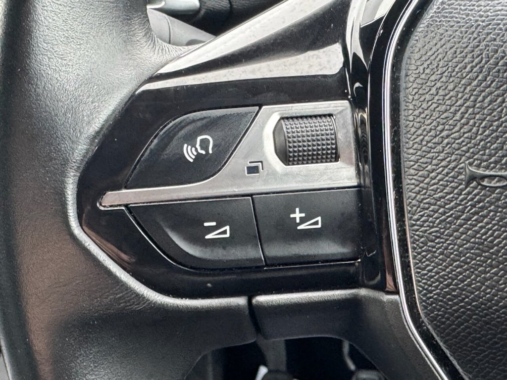 Used Peugeot 3008 2021 for sale - 76547035: Photo 26