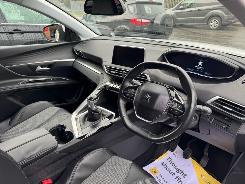 Used Peugeot 3008 2021 for sale - 76547035: Photo 3