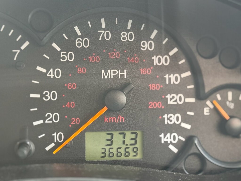 Used Ford Focus 2000 for sale - 76520549: Photo 11