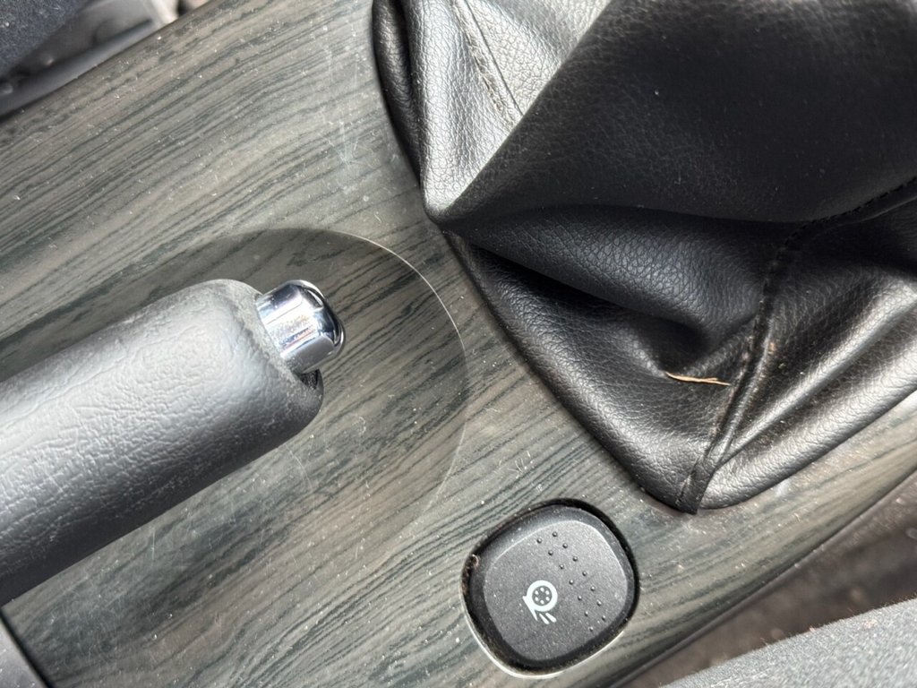 Used Ford Focus 2000 for sale - 76520549: Photo 14