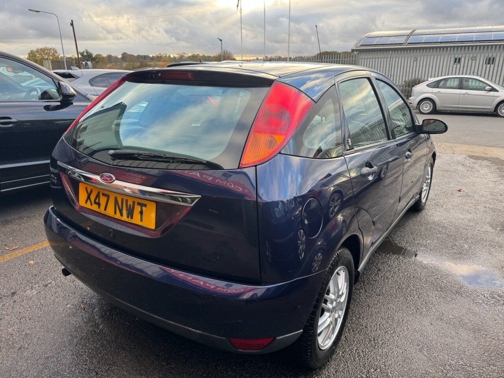 Used Ford Focus 2000 for sale - 76520549: Photo 3