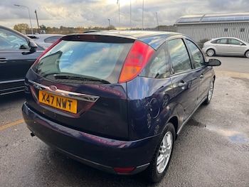 Used Ford Focus 2000 for sale - 76520549: Photo