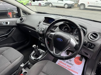 Used Ford Fiesta 2017 for sale - 75916740: Photo