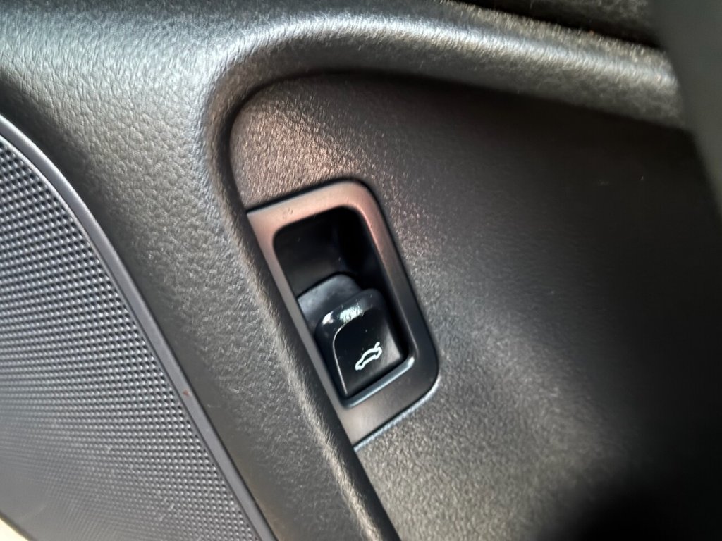 Used Audi A6 Allroad 2014 for sale - 76698559: Photo 25