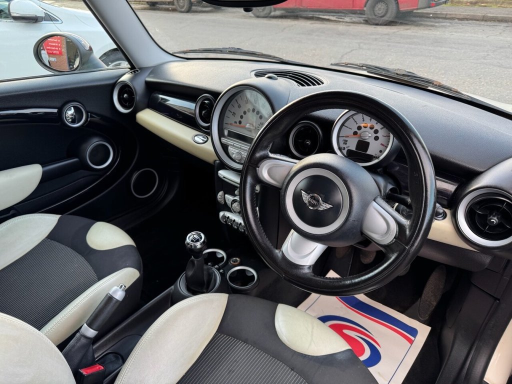 Used MINI Hatch 2009 for sale - 77244625: Photo 2