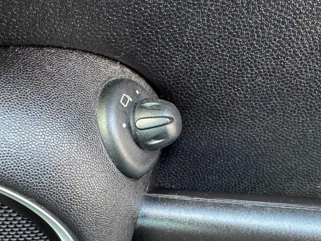 Used MINI Hatch 2009 for sale - 77244625: Photo 23