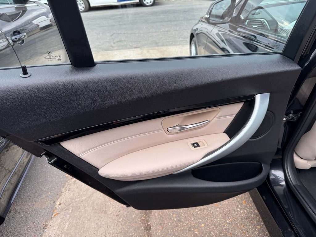 Used BMW 3 Series 2016 for sale - 76190430: Photo 30