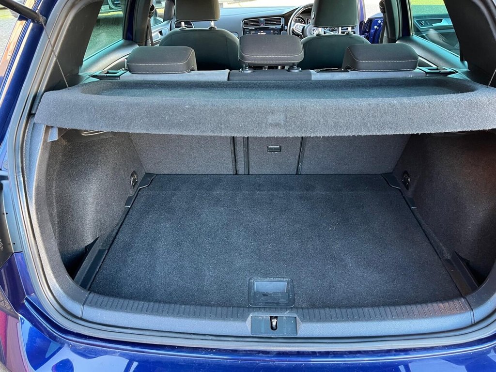 Used Volkswagen Golf 2018 for sale - 77056414: Photo 10