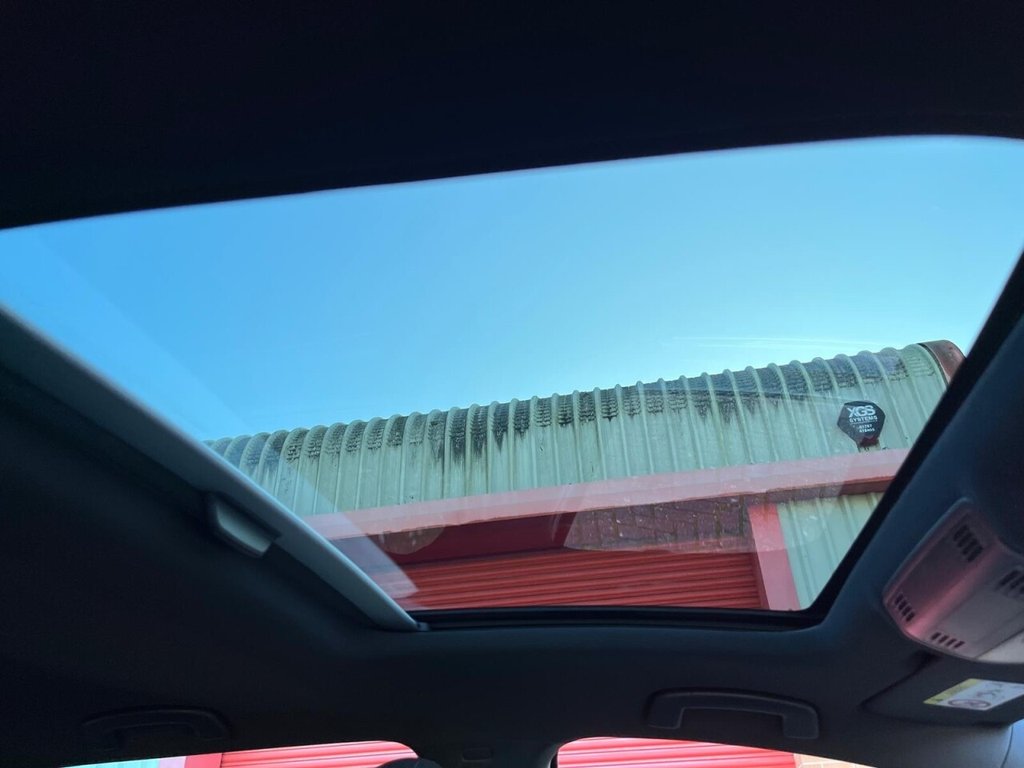 Used Volkswagen Golf 2018 for sale - 77056414: Photo 18