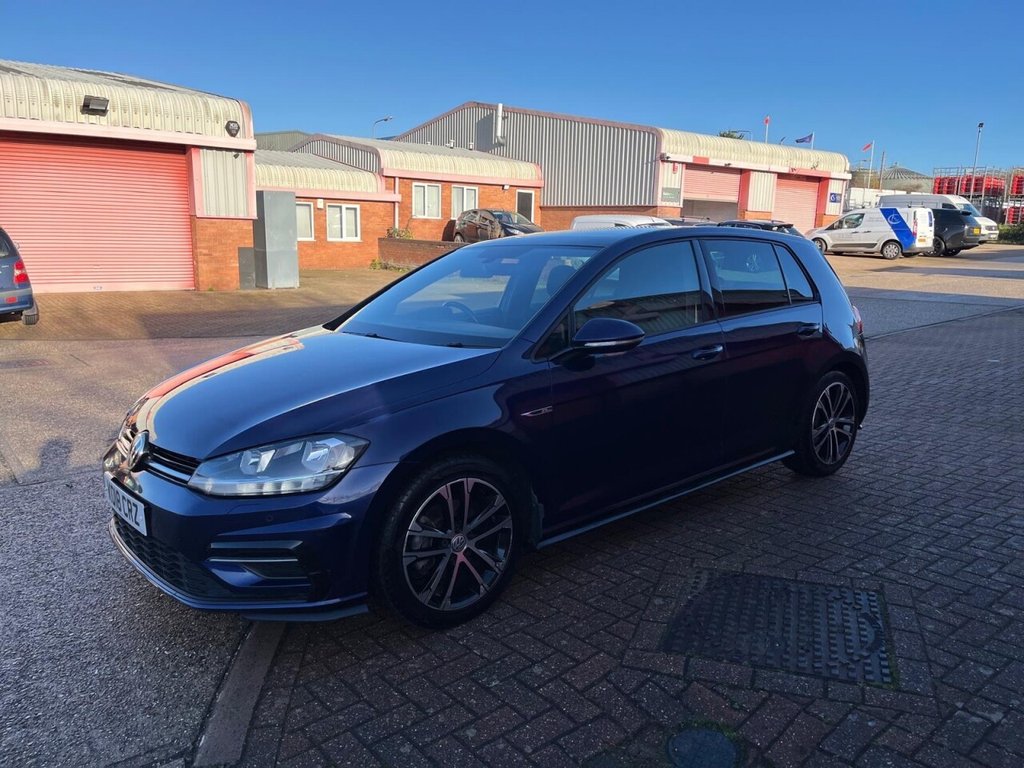 Used Volkswagen Golf 2018 for sale - 77056414: Photo 4