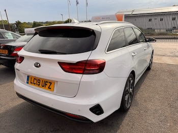 Used Kia Ceed 2019 for sale - 78468638: Photo