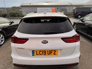Used Kia Ceed 2019 for sale - 78468638: Photo
