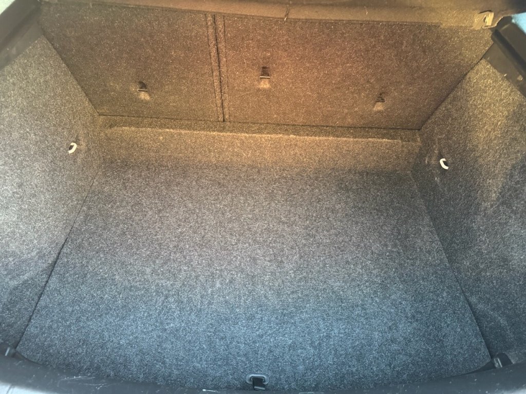 Used Volvo V40 2016 for sale - 77133424: Photo 19