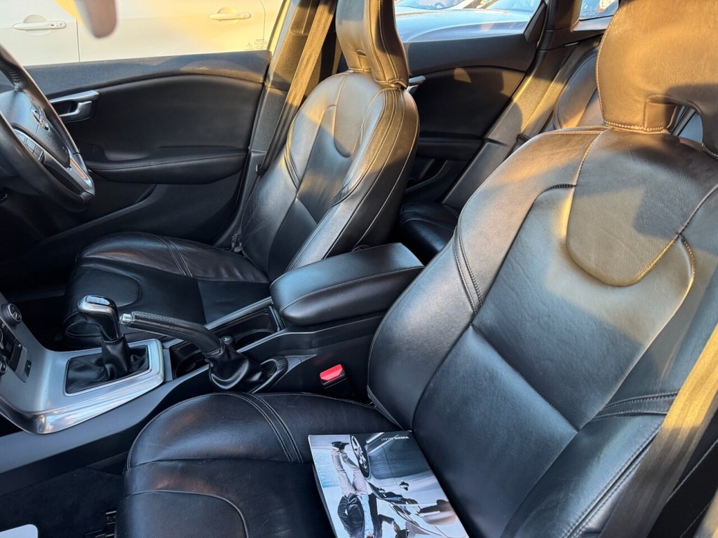 Used Volvo V40 2016 for sale - 77133424: Photo 21