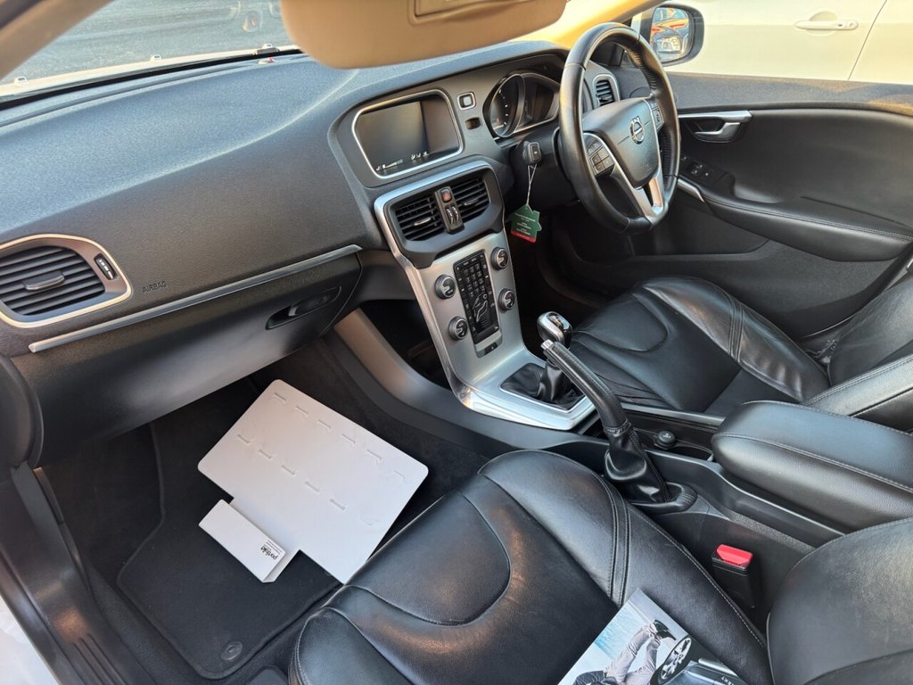 Used Volvo V40 2016 for sale - 77133424: Photo 22