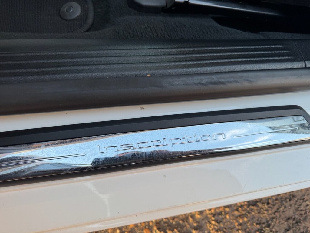 Used Volvo V40 2016 for sale - 77133424: Photo 24