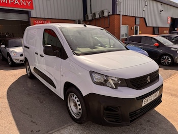 Used Peugeot Partner 2023 for sale - 79375877: Photo