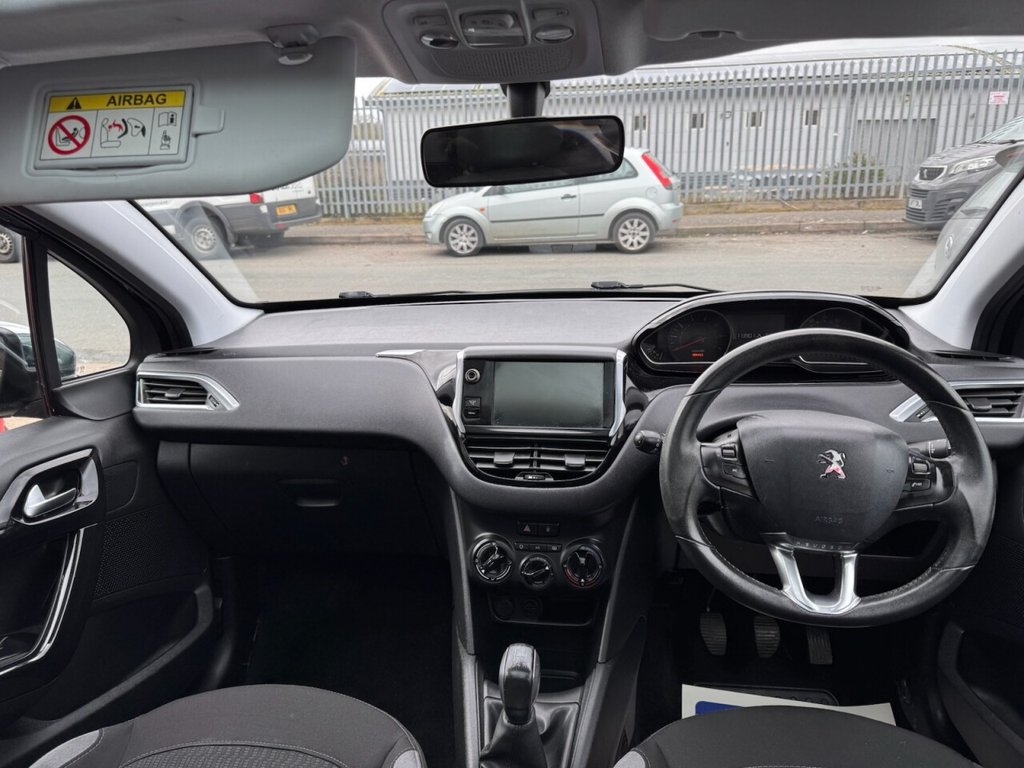 Used Peugeot 208 2014 for sale - 77654606: Photo 22