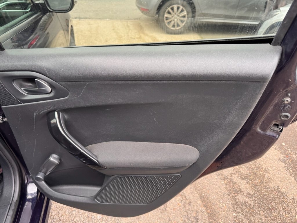 Used Peugeot 208 2014 for sale - 77654606: Photo 23