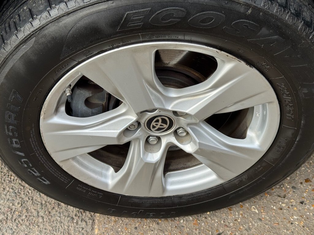 Used Toyota RAV4 2020 for sale - 76642382: Photo 15