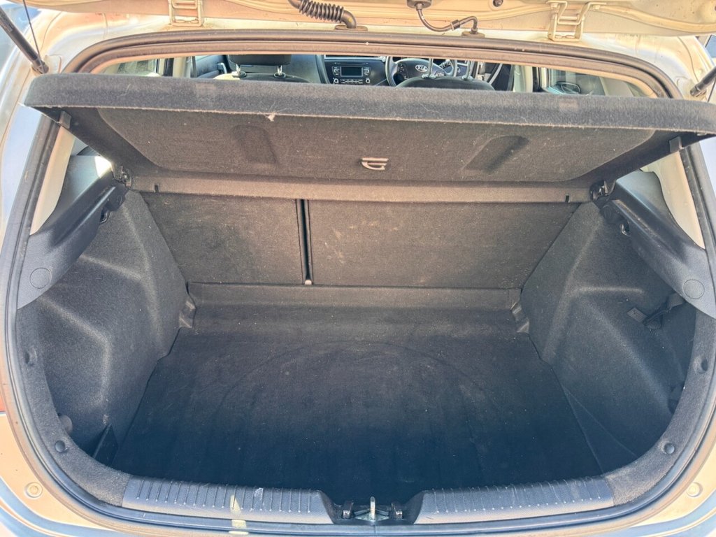 Used Kia Ceed 2018 for sale - 77976457: Photo 21