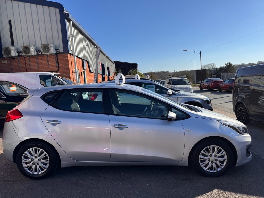 Used Kia Ceed 2018 for sale - 77976457: Photo 5