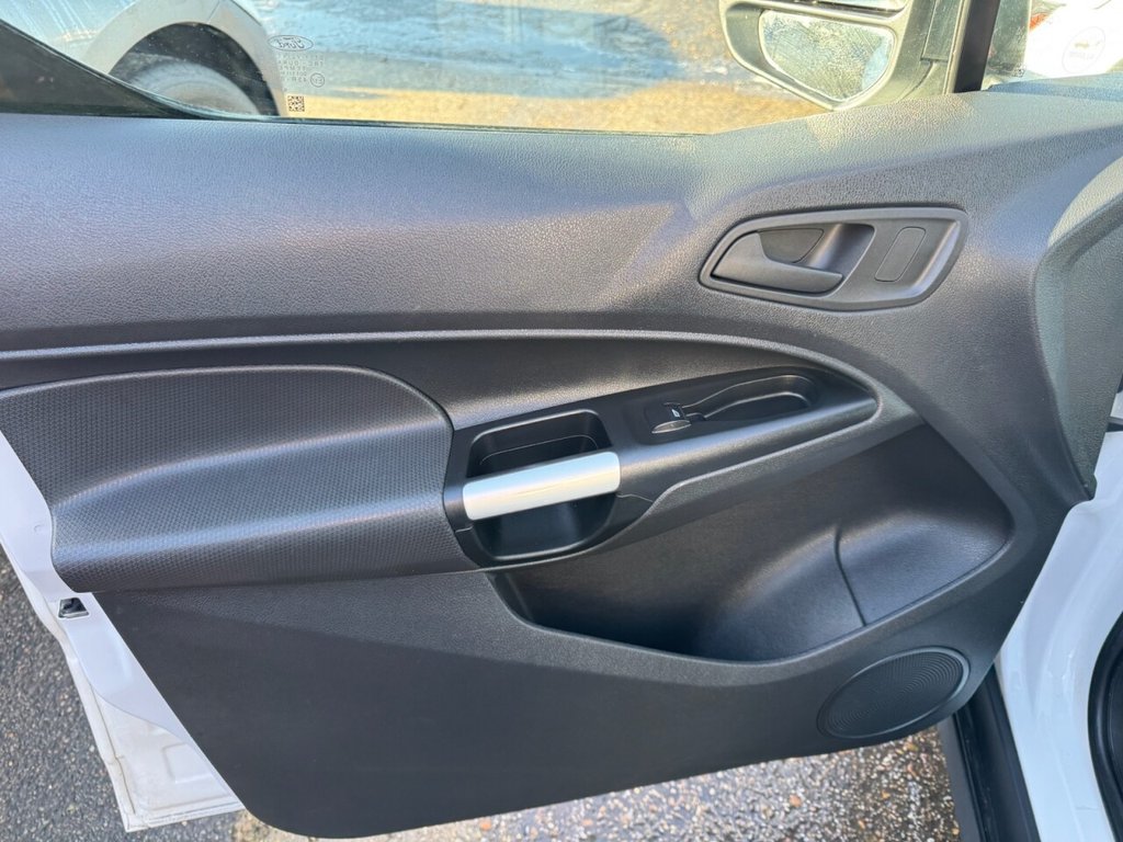Used Ford Transit Connect 2017 for sale - 76783988: Photo 29